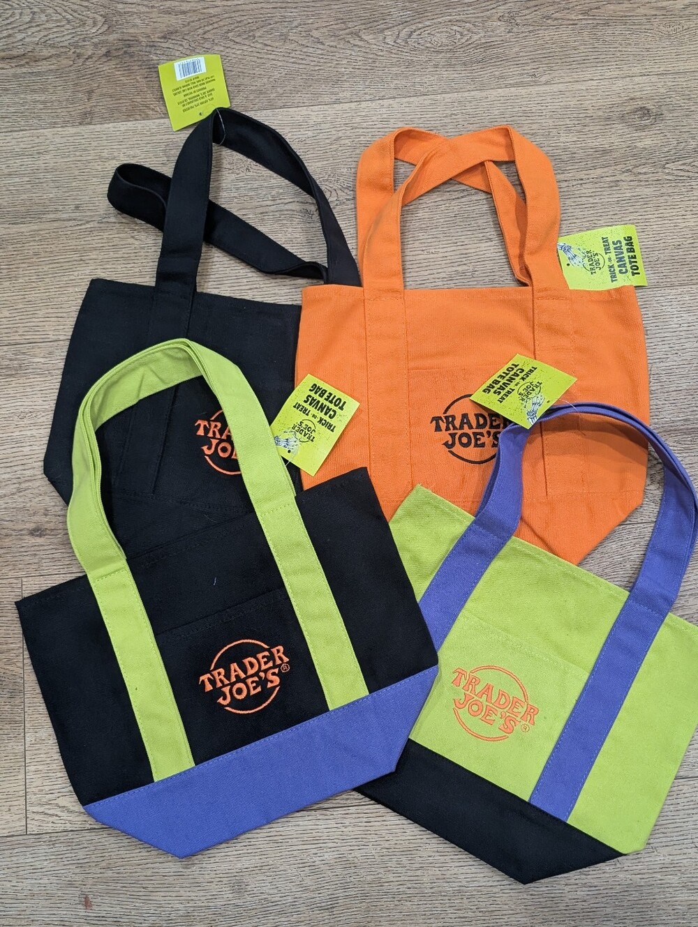 Trader Joe's Halloween Set of Four (4) Canvas Reusable Mini Tote Bags Set NWT